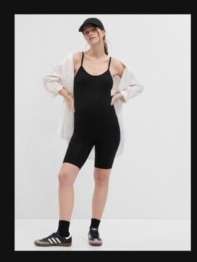 GAP Maternity Bodysuit (Shorts)